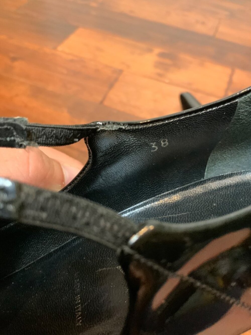 Prada Black Patent Leather Mary Jane Kitten Heels Size 8 | 38 - Picture 7 of 7